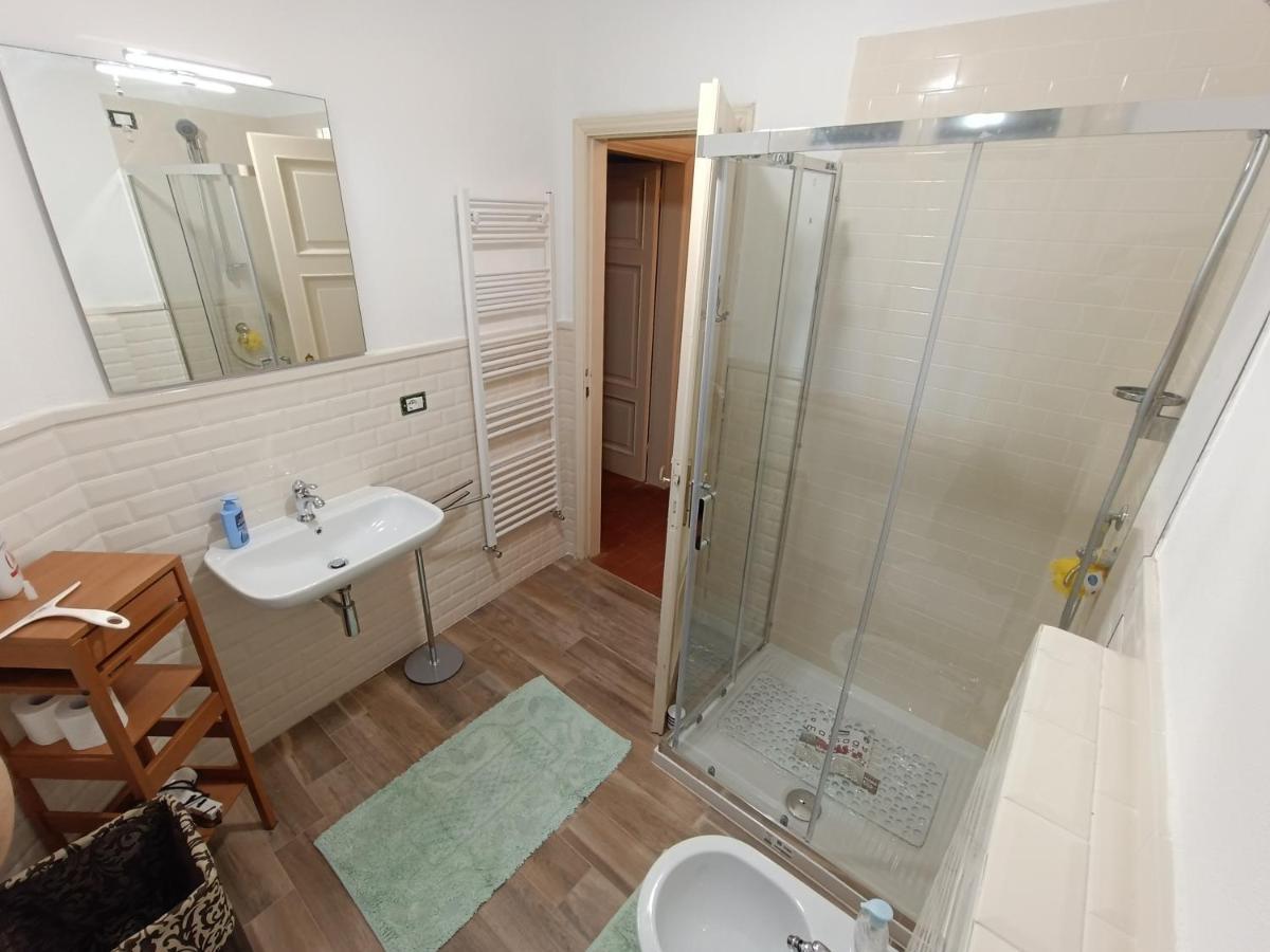 לוקה Cozy Apartment Near The City Walls מראה חיצוני תמונה